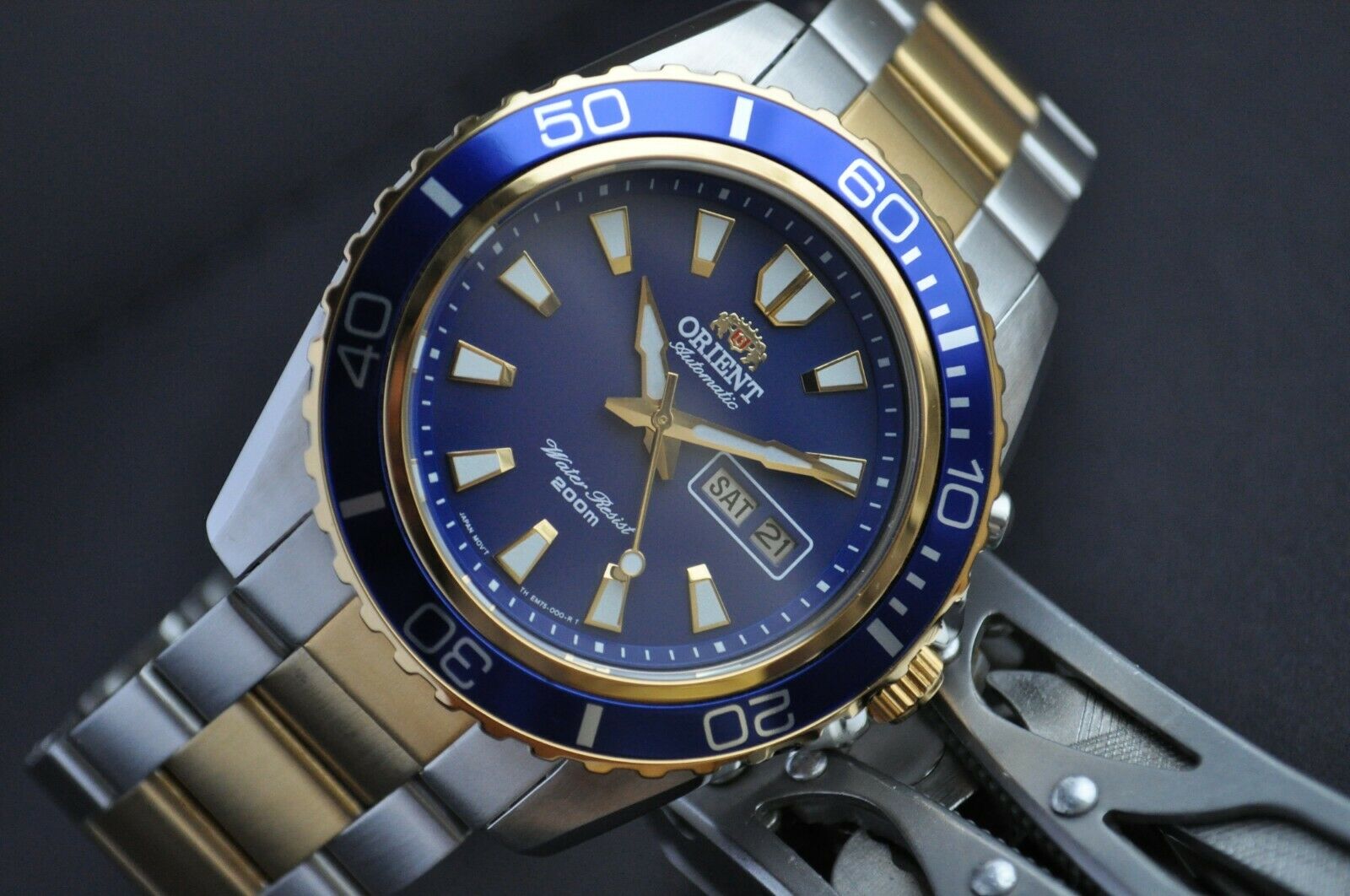 Orient mako hotsell xl on wrist