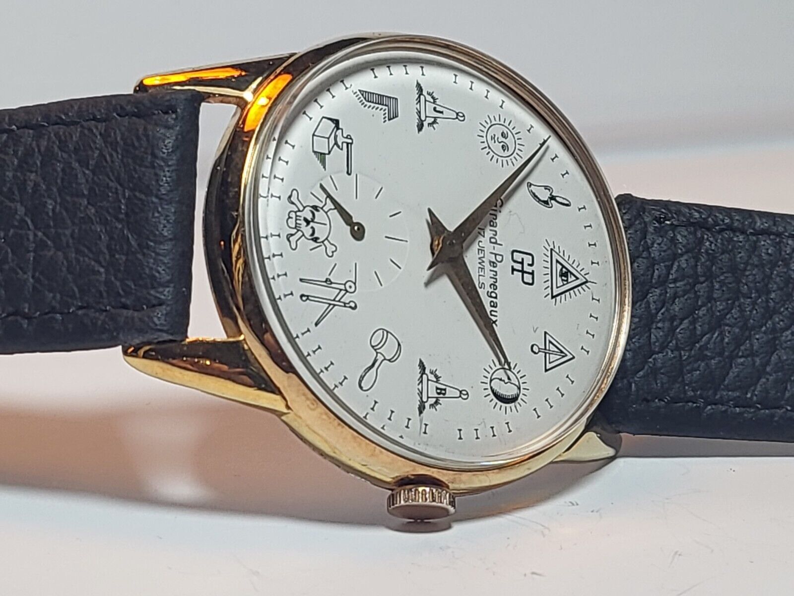 Girard hot sale perregaux masonic