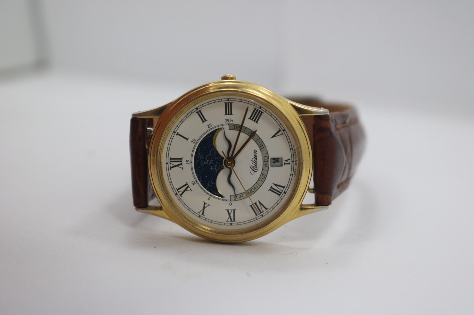 Men's Citizen Vintage Gold Plated MOONPHASE Watch CITIZEN 2870