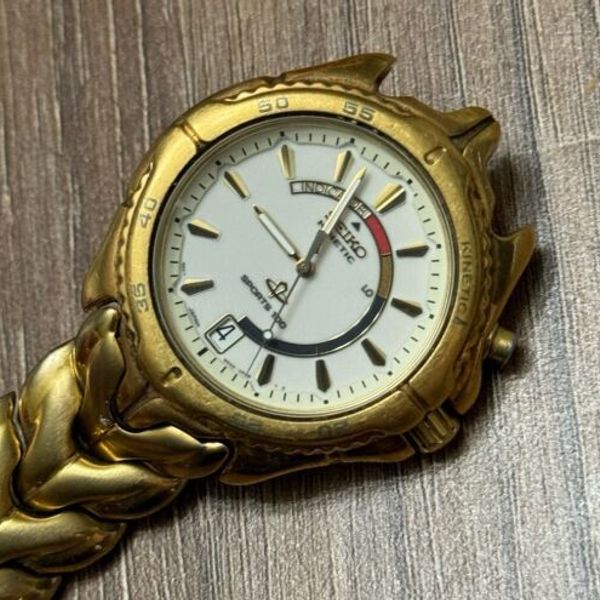 Seiko Orologio Analogico Kinetic Uomo con Cinturino in Titanio SKA713P1 Seiko Orologio Analogico Kinetic Uomo con Cinturino in Titanio SKA713P1