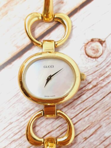 Vintage Gucci 1600 Ladies Mother of Pearl Dial Quartz Gold Plated
