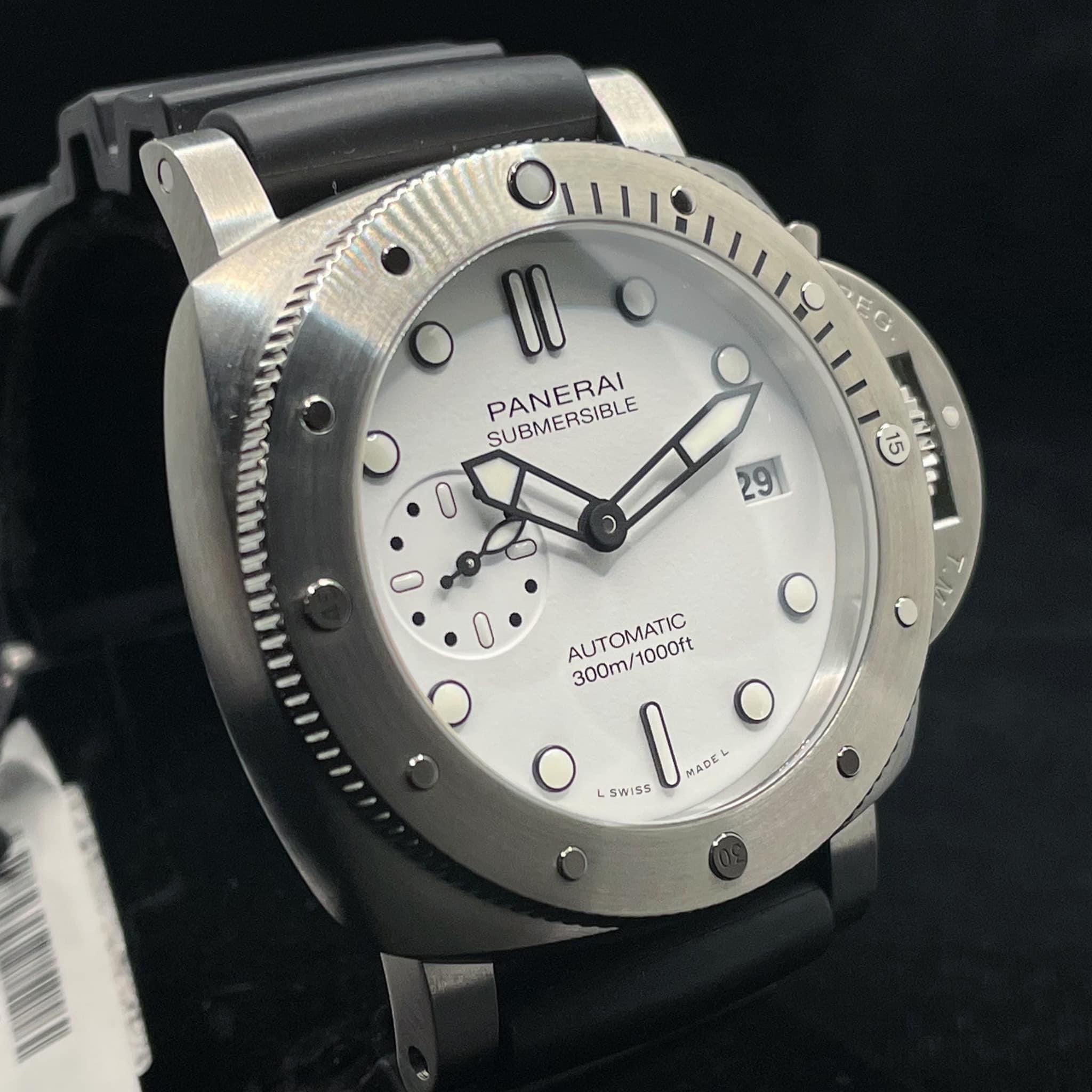 Panerai 1223 Submersible White Dial WatchCharts