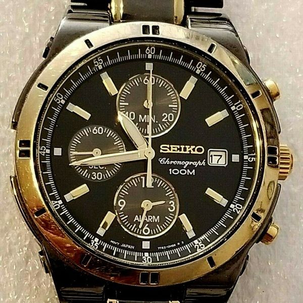 seiko chronograph 100m gold
