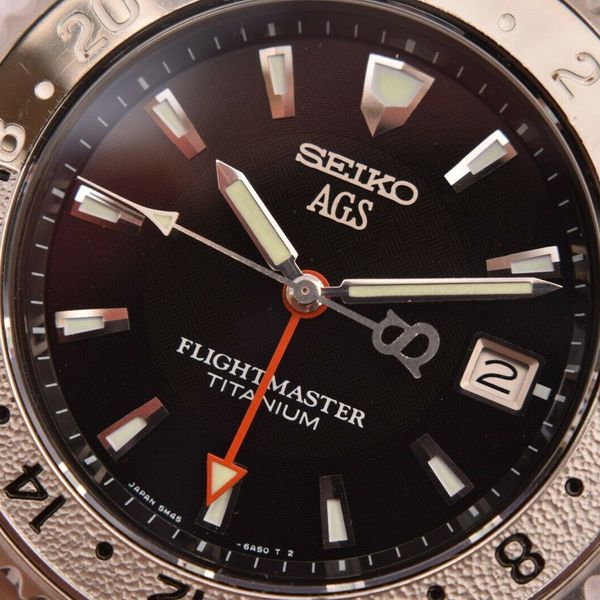 Seiko AGS Kinetic Flightmaster 5M45-6A50 GMT Titanium Pilot Watch