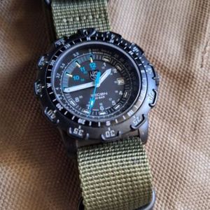 LUMINOX RECON Series 8800 Navy Seals Tactical Military Watch