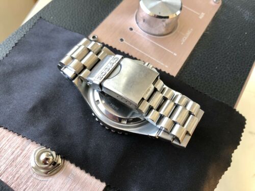 Zodiac Sea Ghost Z02406 / ZO2400 Swiss Made Quartz Men's Vintage