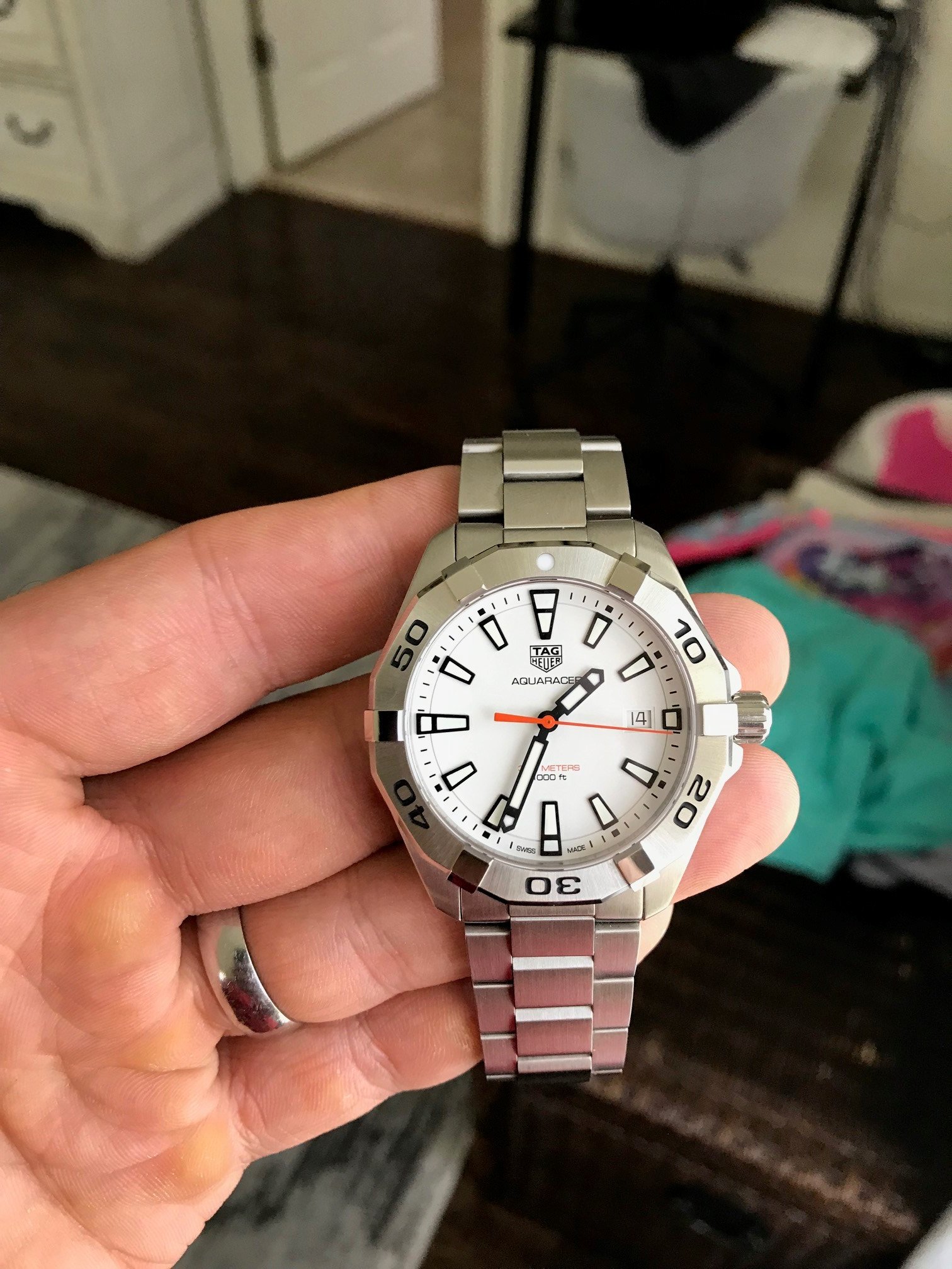 Tag heuer 2025 aquaracer white