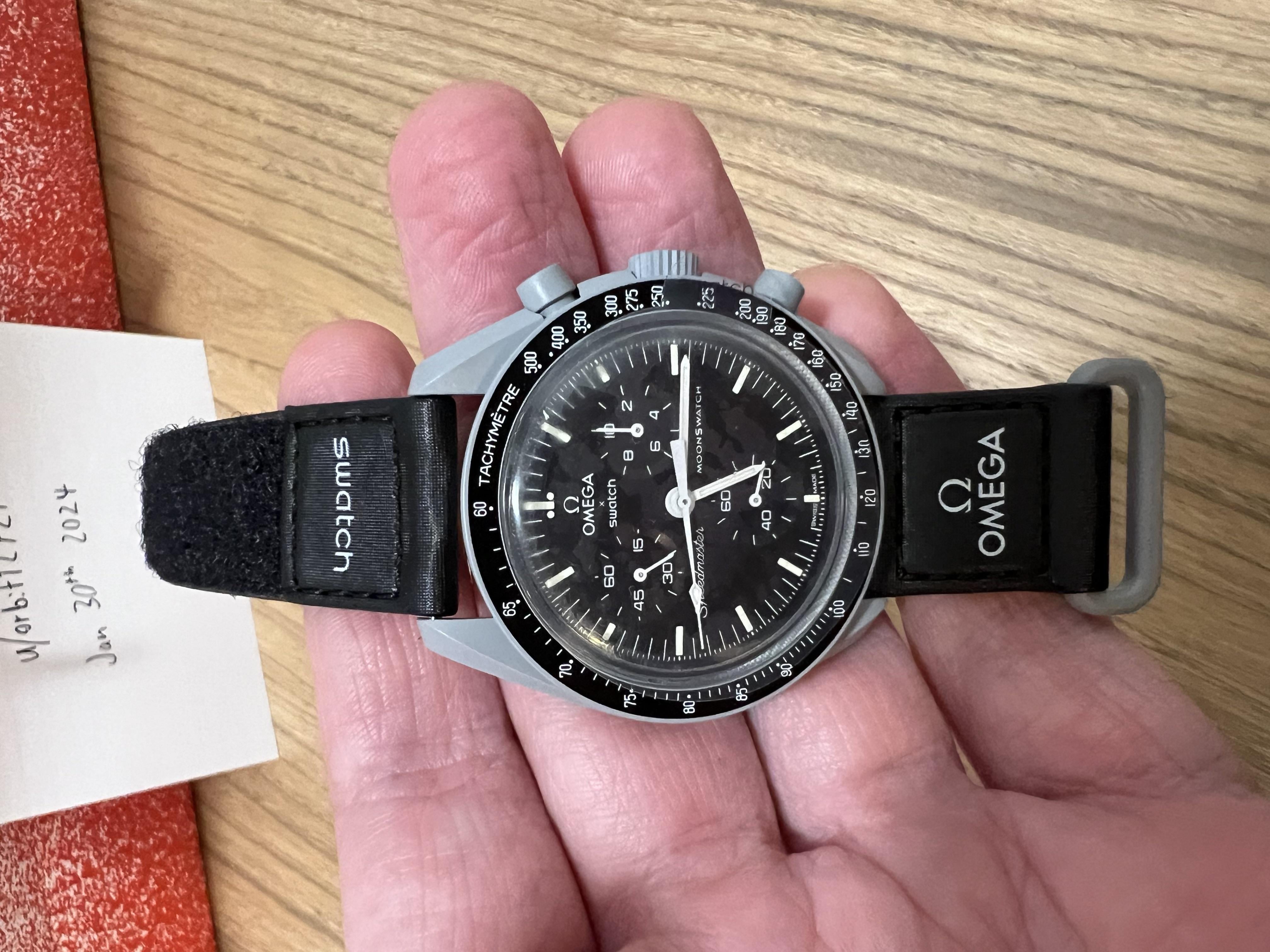 WTS] Omega x Swatch MoonSwatch Mission to the Moon SO33M100 