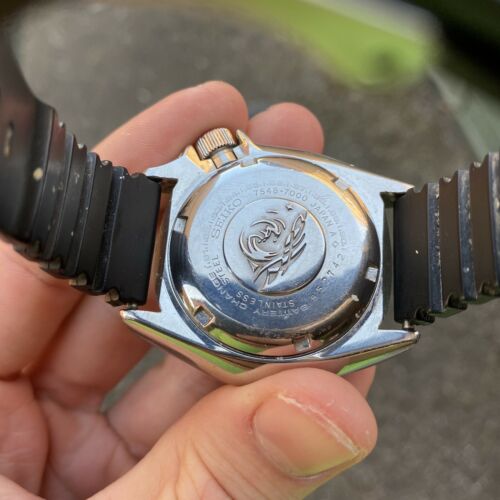 LOVELY SEIKO 7458-7000 QUARTZ SQ DIVERS 150M DAY DATE WATCH