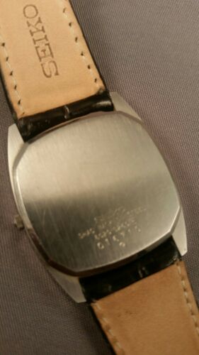 Rare Seiko Quartz 6020-5260 8 Jewel Mens Watch | WatchCharts
