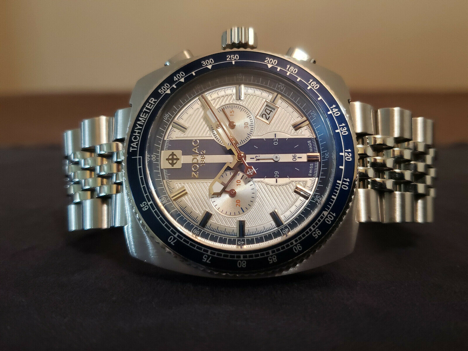 ZODIAC Z02114 Swiss Made Chronograph Quartz Men's Watch WORKS