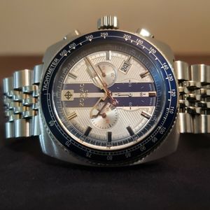 ZODIAC Z02114 Swiss Made Chronograph Quartz Men's Watch WORKS