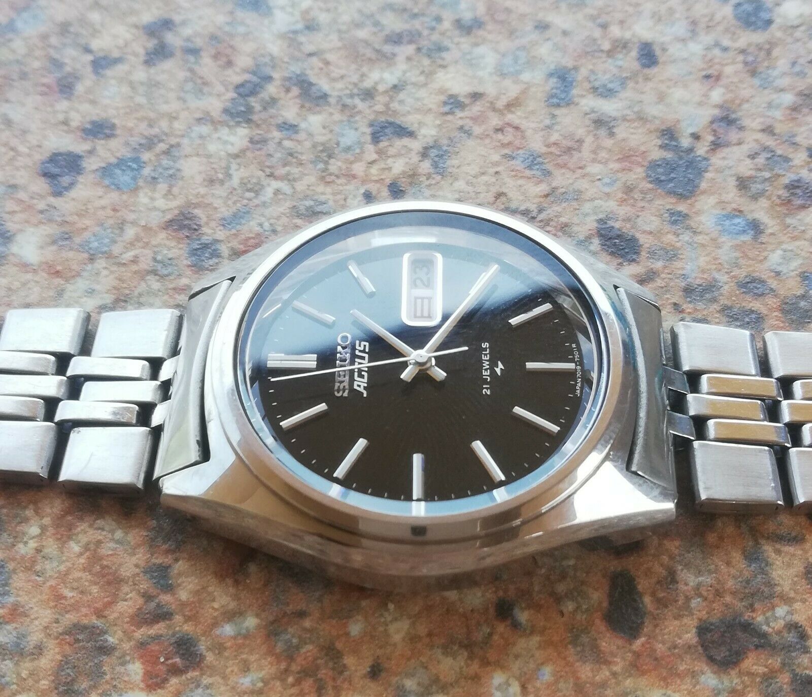 Vintage Seiko Actus 21Jewels Auto 7019 7430 Kanji Day April