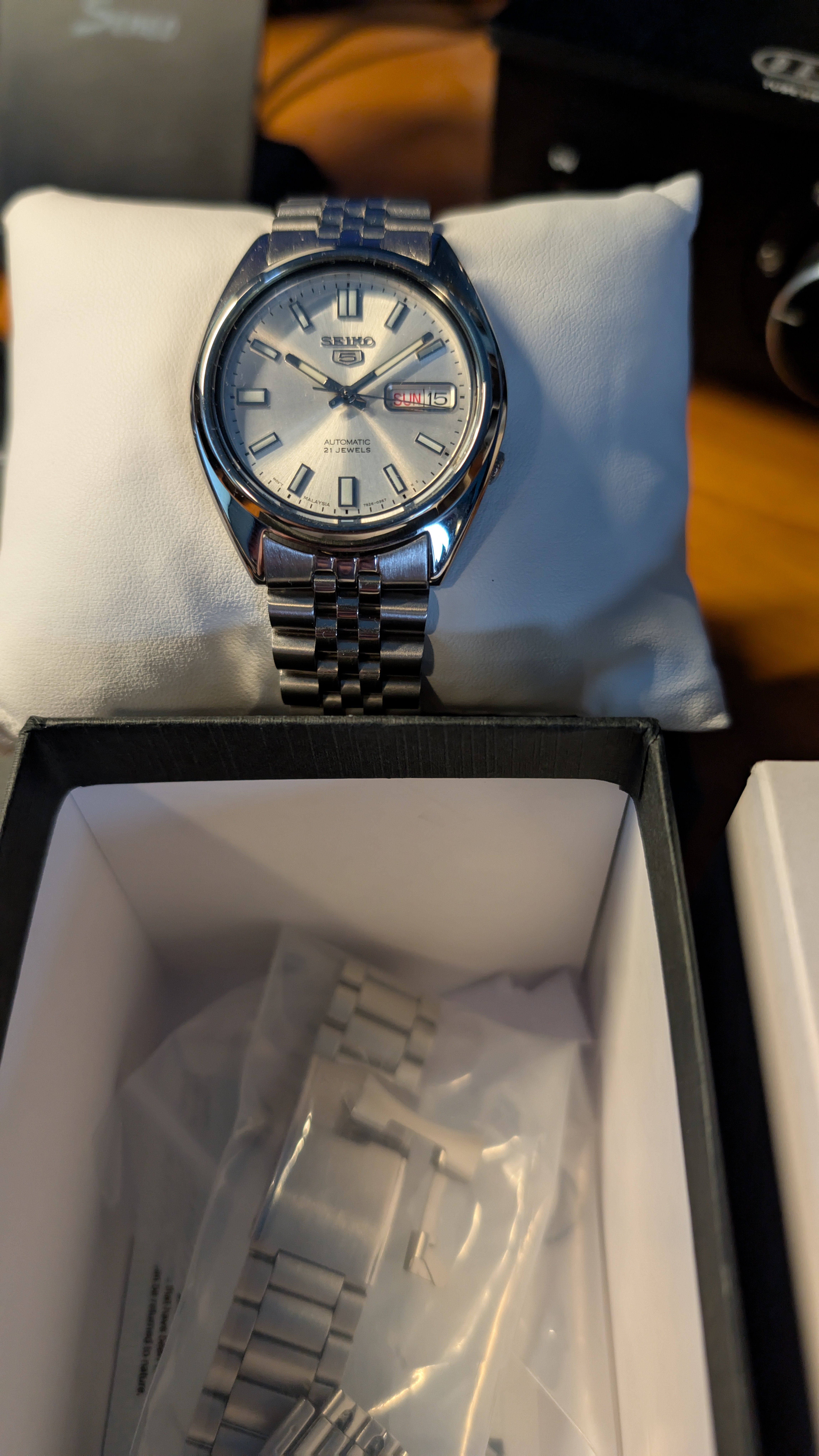 Seiko SNXS73 w/ bracelet WatchCharts UK