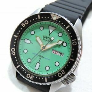 Seiko Diver 7548-700C Day Date Green 150m Rare Quartz Authentic Mens Watch  Works | WatchCharts