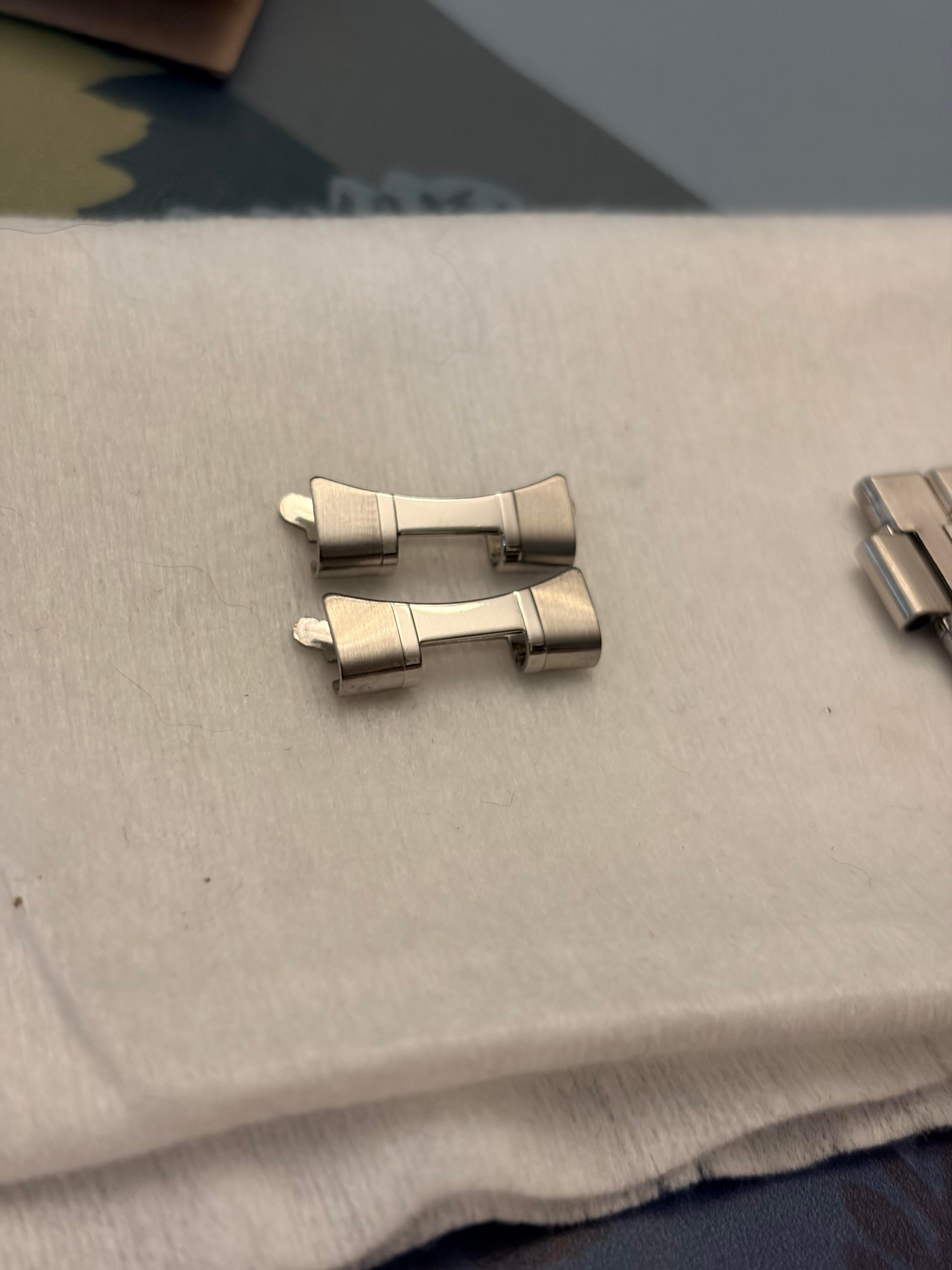 WTS] Omega Speedmaster Reduced 3510.50 Bracelet Set - 22 Links