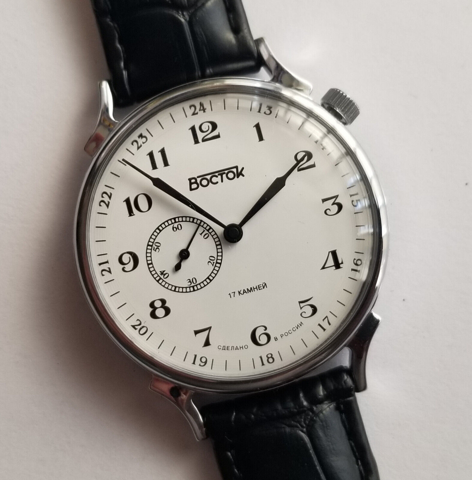 Vostok manual cheap wind