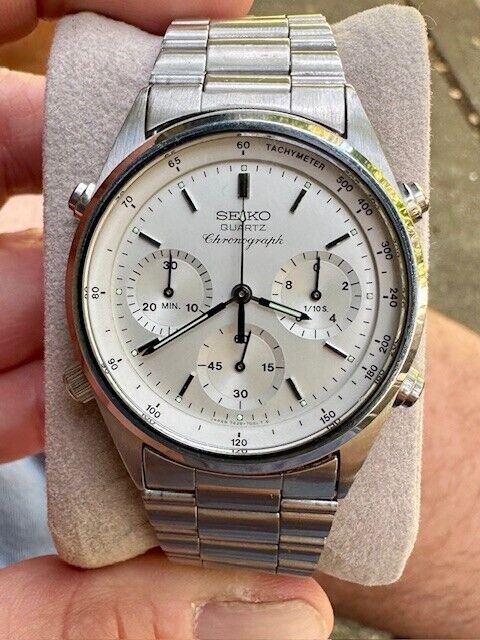 Seiko 7A28-7020 Quartz Chronograph James Bond “A View to a Kill