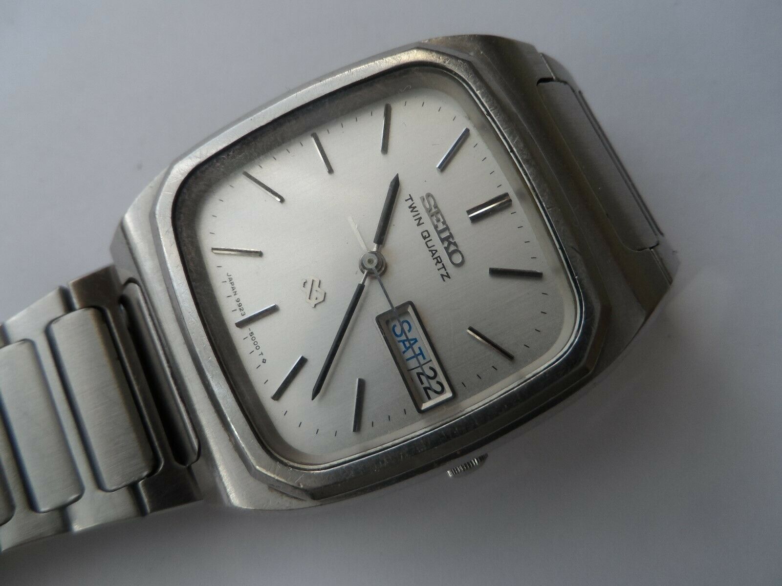 Vintage Seiko Twin Quartz SQ 9923 - 5000 Quartz Day Date Men