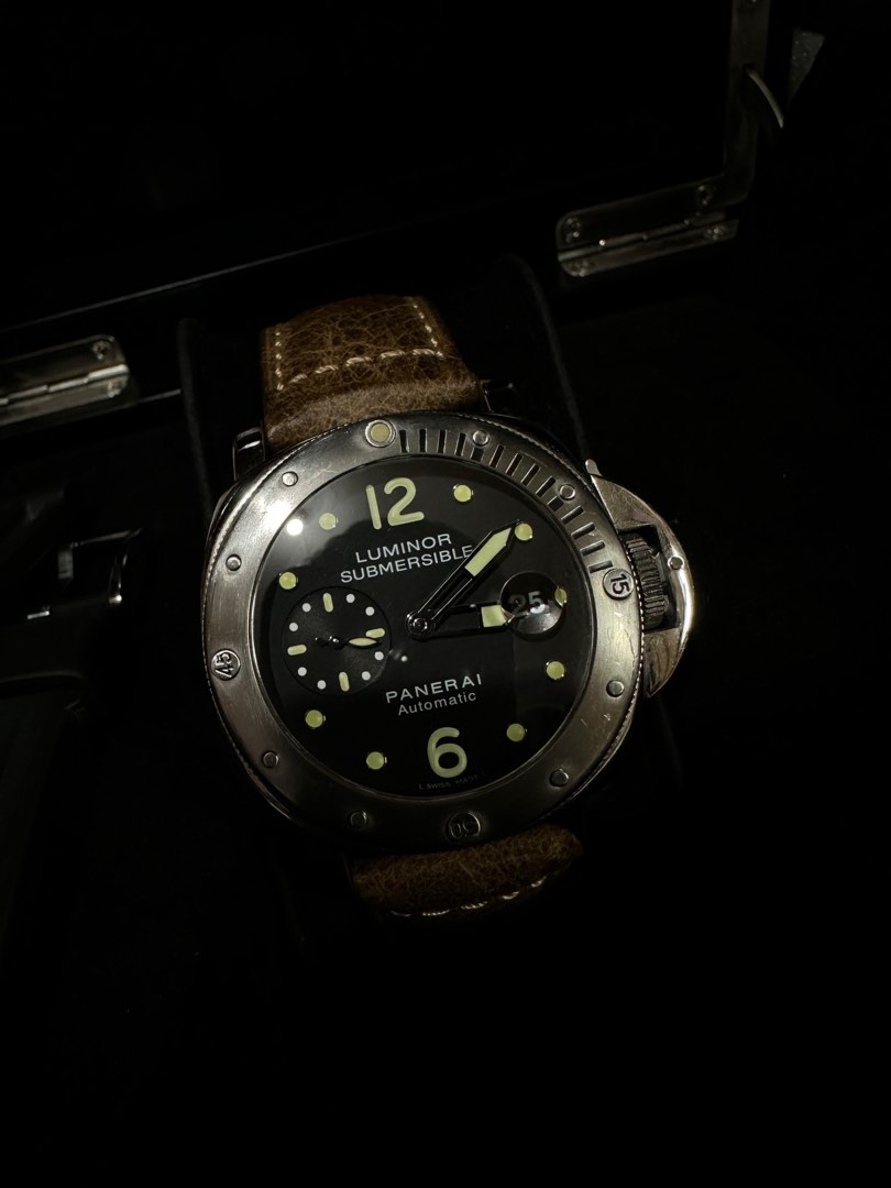 Panerai Submersible Pam 24 D Series WatchCharts