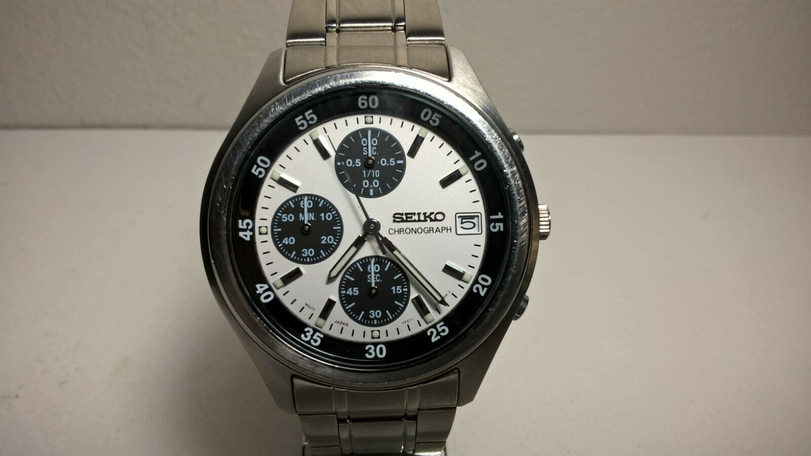 Rare Seiko V657 7100 Panda Dial Quartz Chronograph New Old Stock