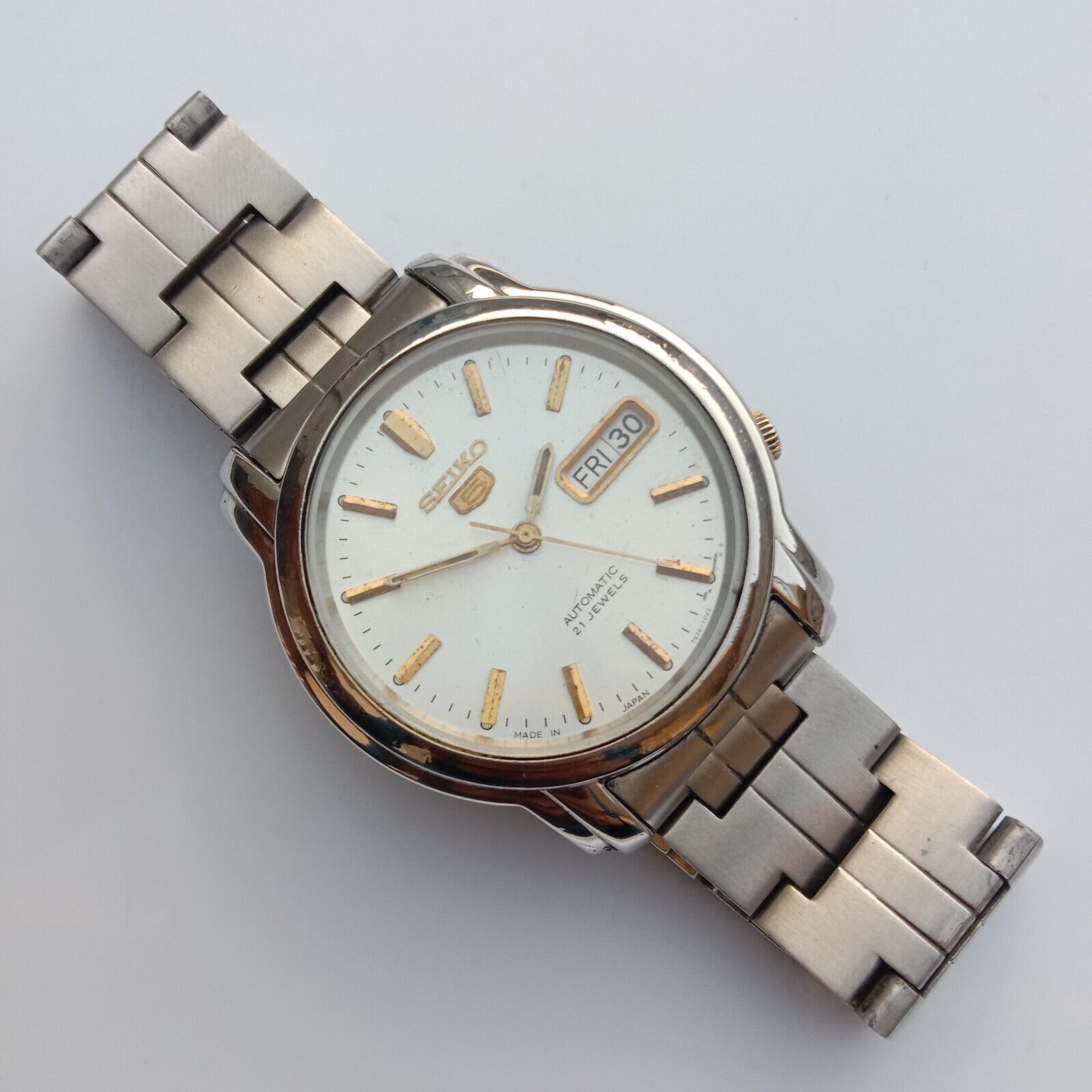 Seiko 5 Automatic 7S26-03S0 White Dial Day/Date 21 Jewels Men's