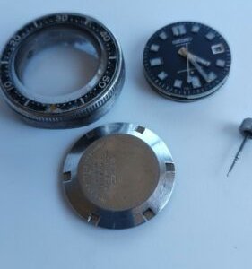 SEIKO 6105 8110 for parts: dial, crown, bezel, movement 6105B, caseback,  crystal | WatchCharts