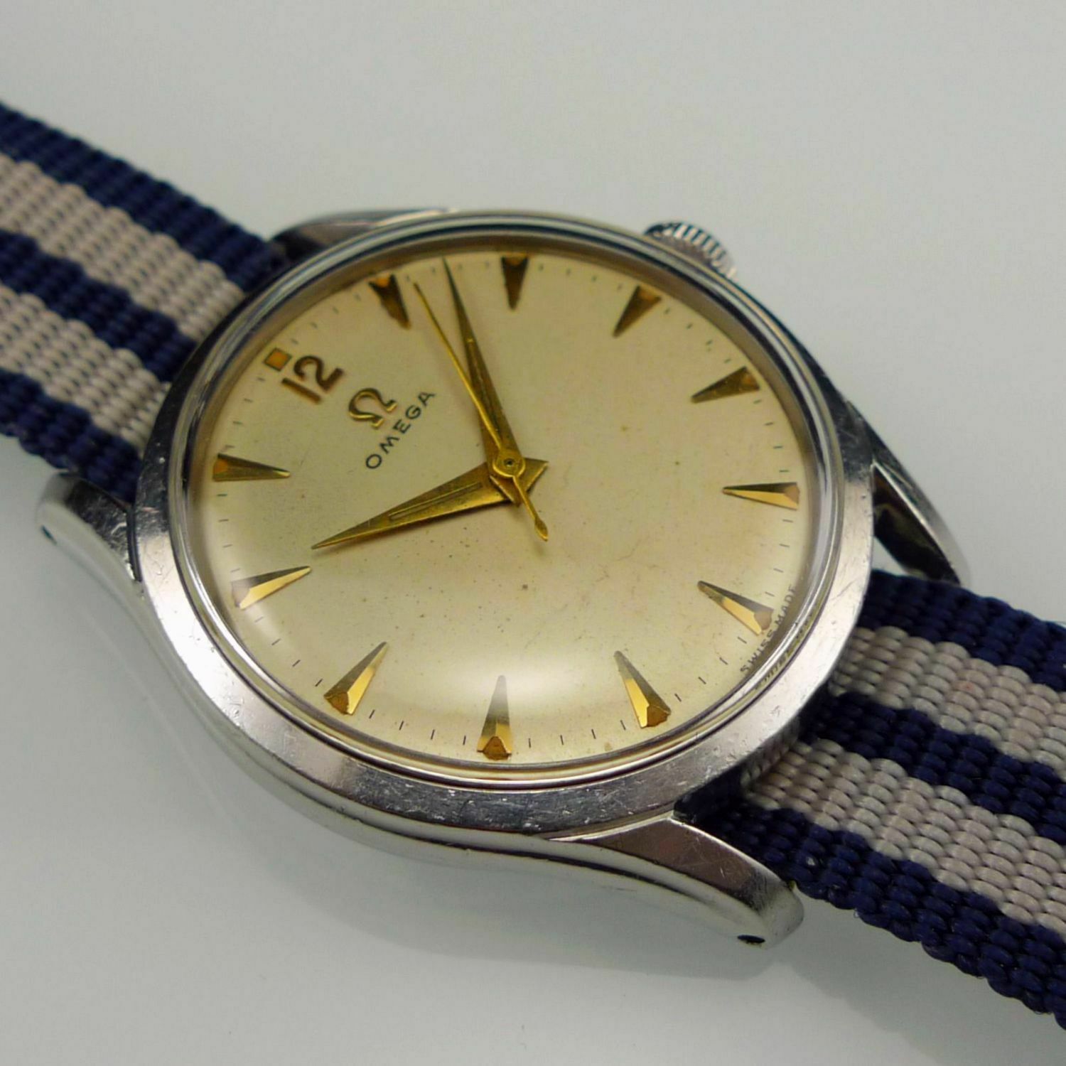 OMEGA ref. 2640 6 cal. 283 vintage 1952 mens watch NO RESERVE