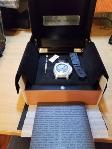 Panerai Luminor Marina Logo Brooklyn Bridge Limited Edition PAM