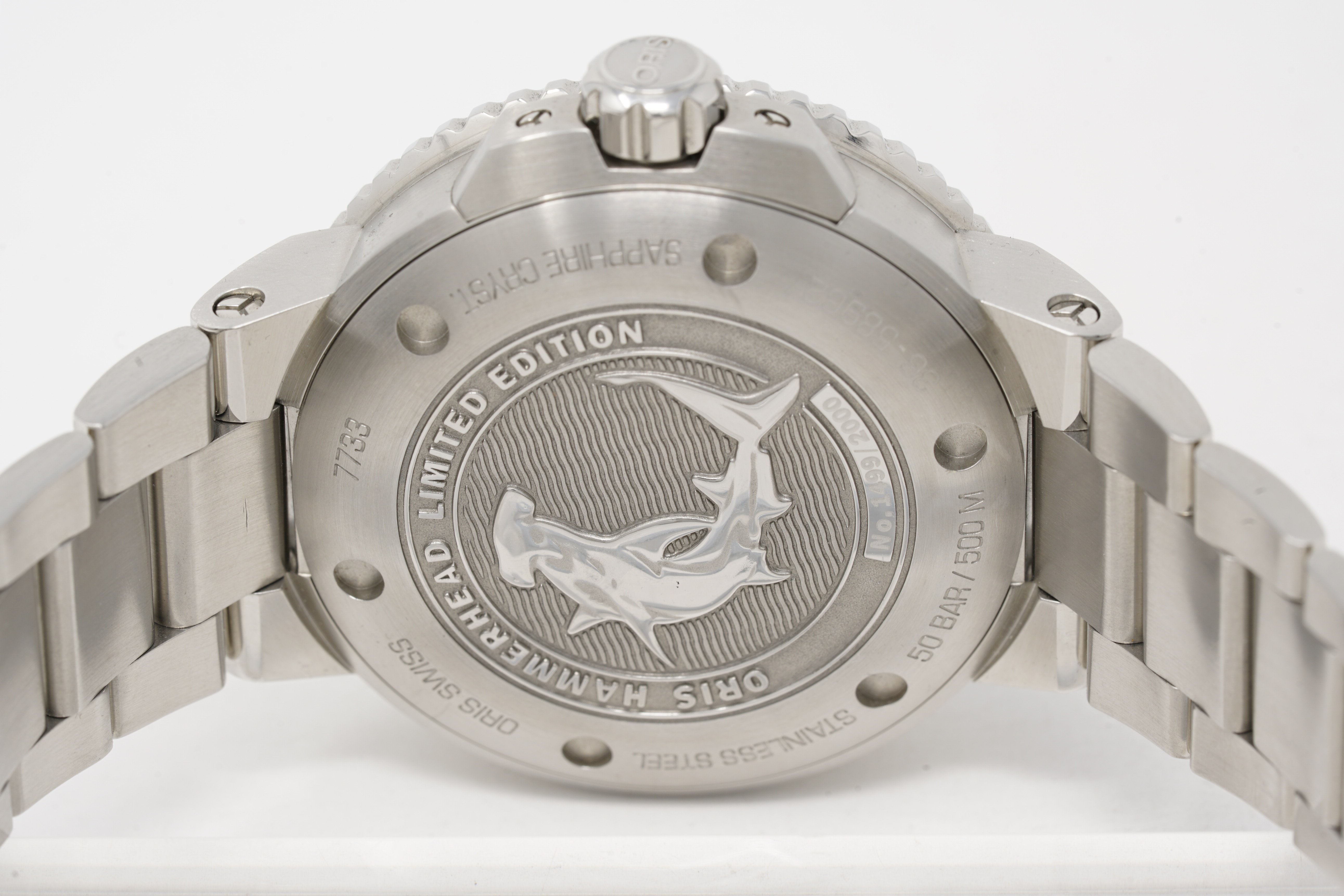 Oris Aquis Date Hammerhead Limited Edition 75277334183