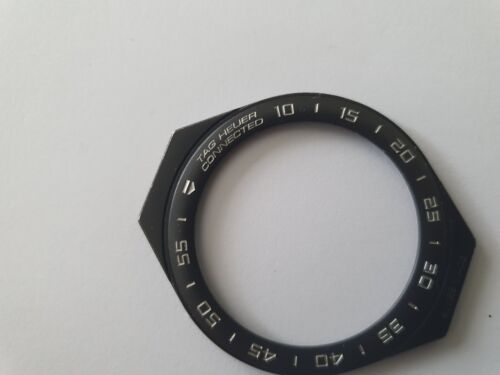 Tag Heuer Connected Modular 45mm CERAMIC BLACK BEZEL USED