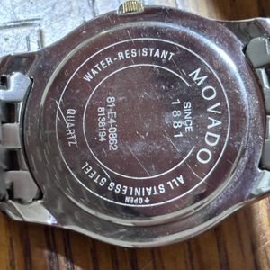 Menâ€™s 2 Tone Movado Watch 81-E4-0862 Runs Perfectly 6 Inch  display picture 1