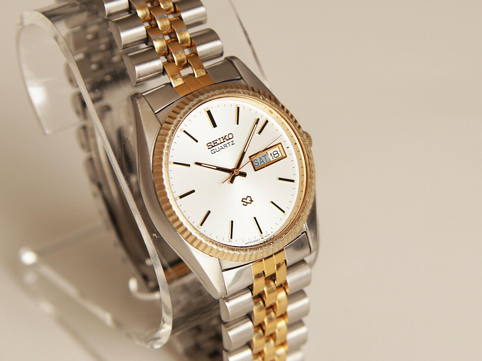 Vintage Seiko SQ 6923-8080 Men's Day Date Two Tone Quartz