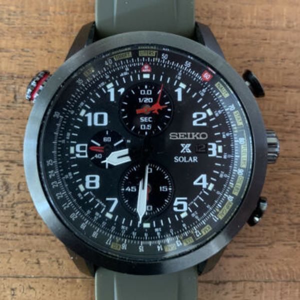 SEIKO X SOLAR V176-0AG0 レア 腕時計 Seiko X Solar V176-0AG0 Chronograph | WatchCharts Marketplace