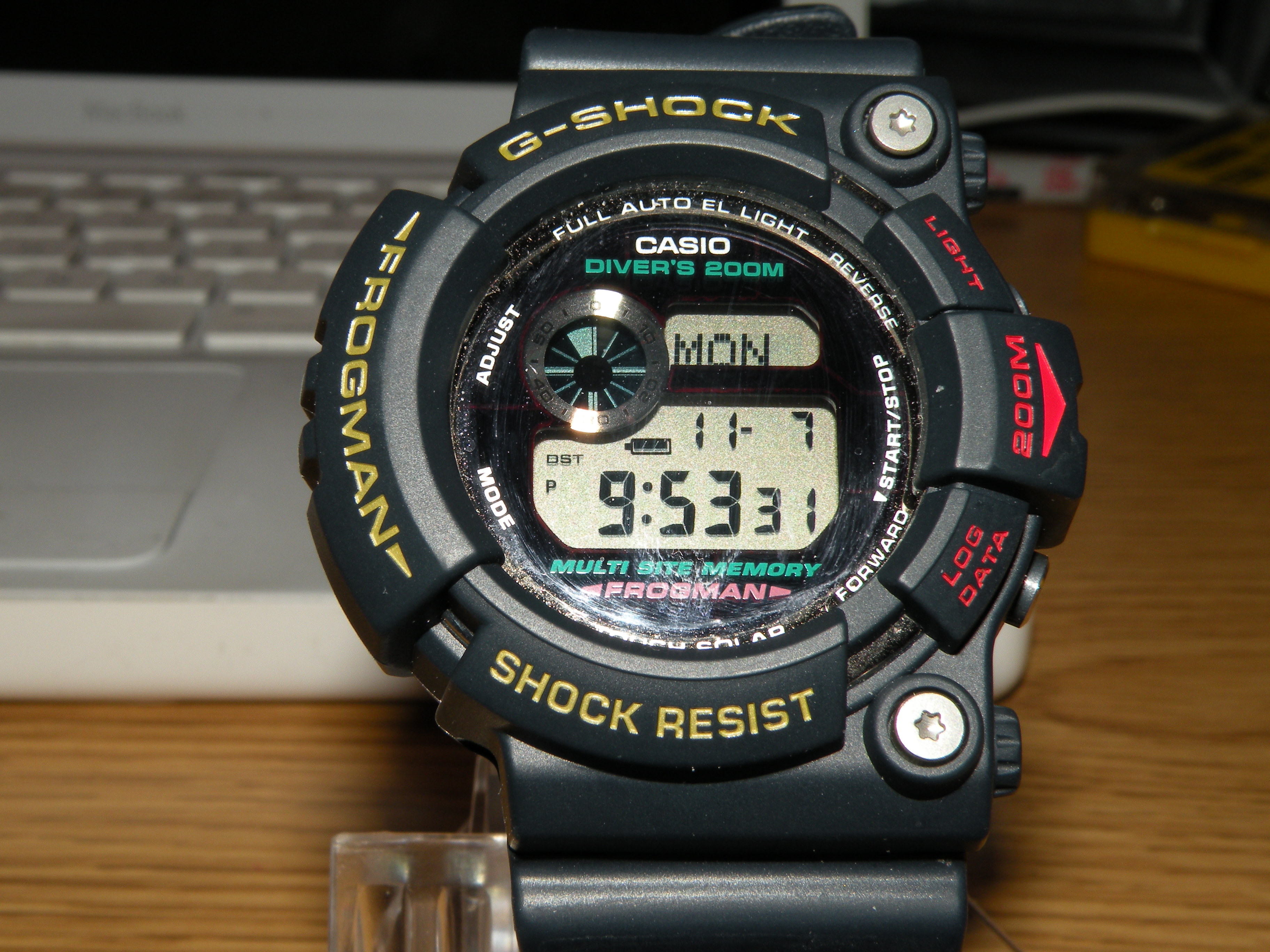 Casio G-shock Frogman GW-200 in all Navy Blue with extra band and