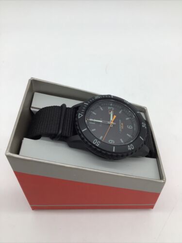 Expedition gallatin solar online 44mm fabric strap watch