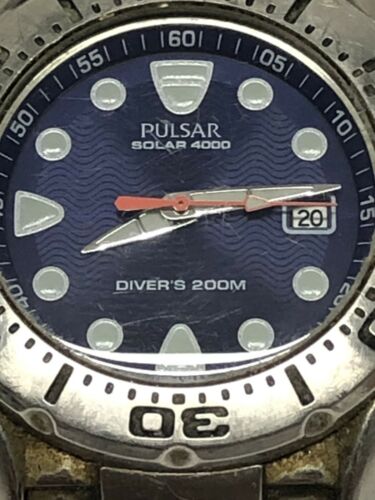 Pulsar solar divers clearance watch