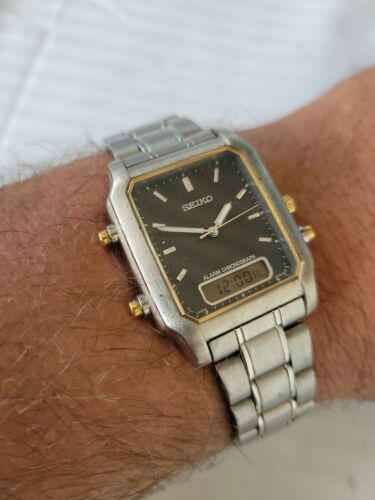 Rare Vintage Seiko V072-5059 Chronograph Analog/Digital Quartz