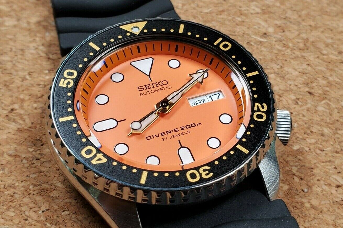 Seiko 5 SKX JDM Automatic Orange Arabic Numeric Day Display Diver