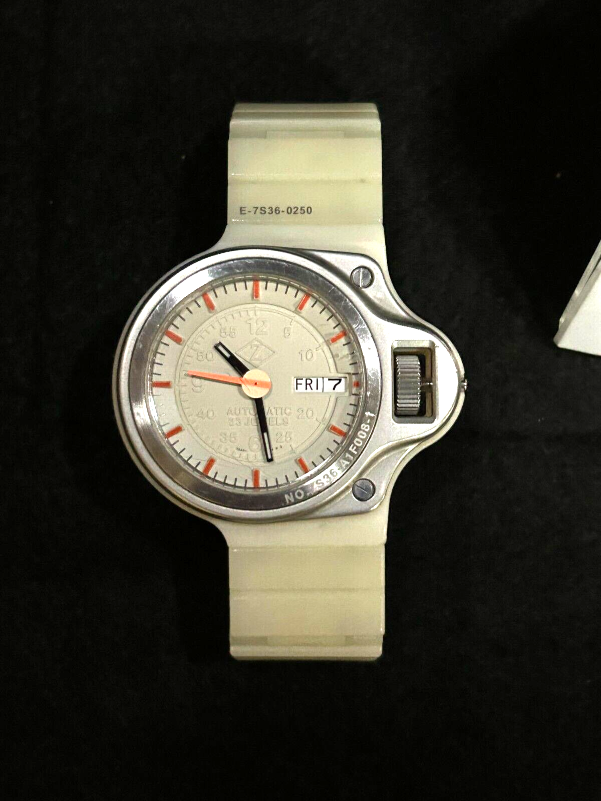 SEIKO x Cabane de Zucca JDM Giugiaro Dashboard Automatic White 