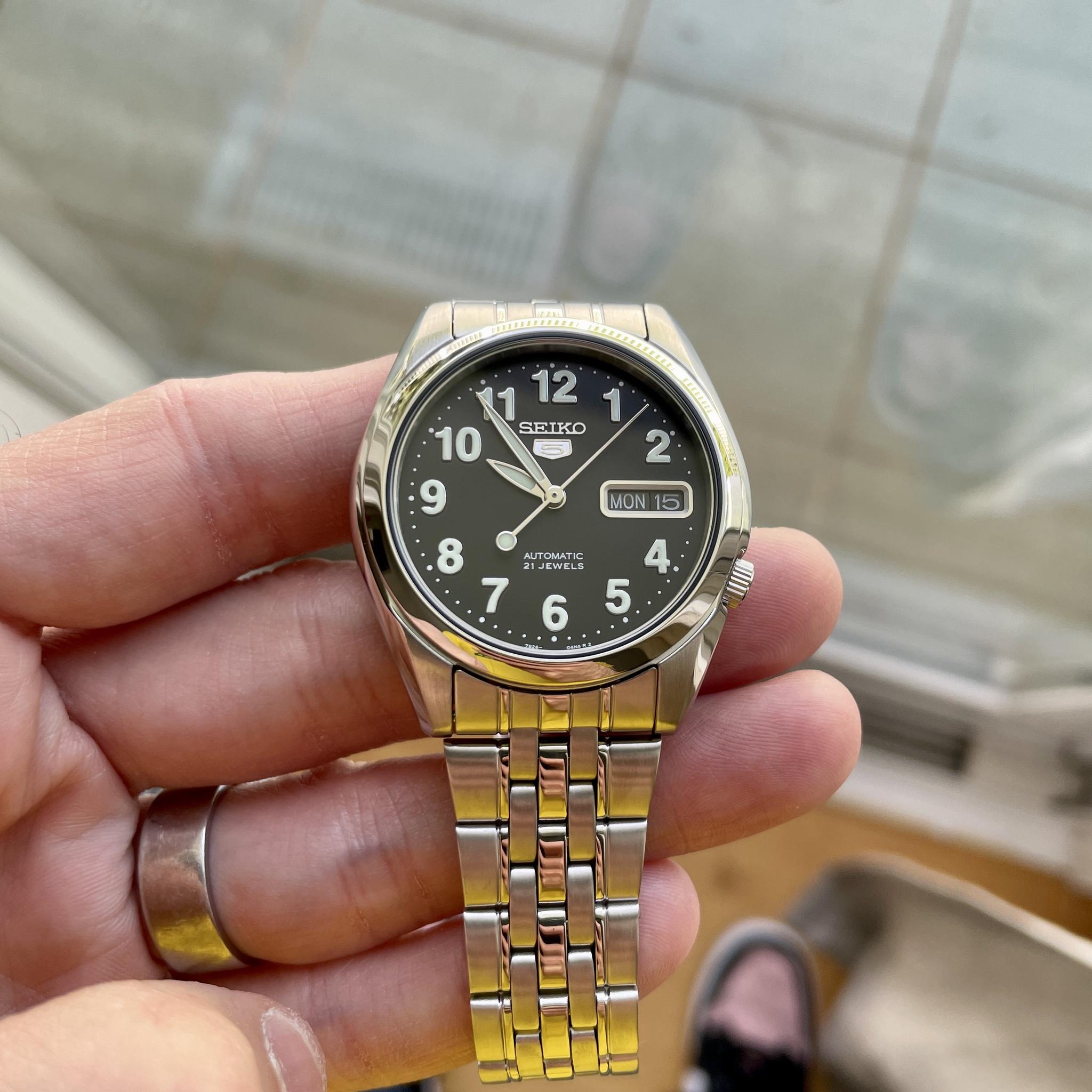 For Sale: 37mm Seiko 5 SNK381 | WatchCharts