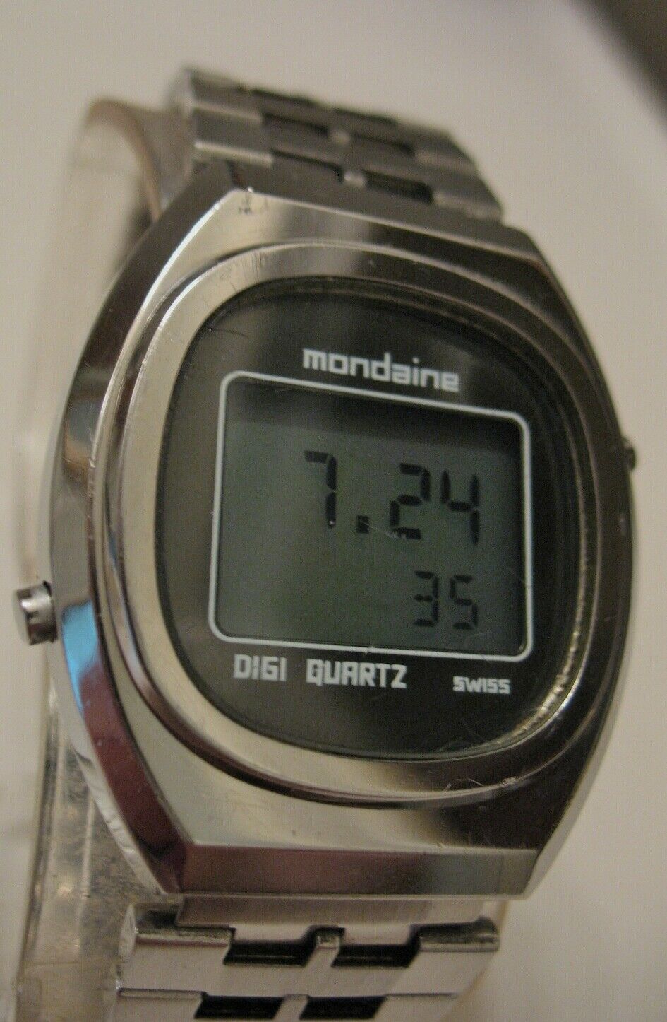 mondaine digital watch