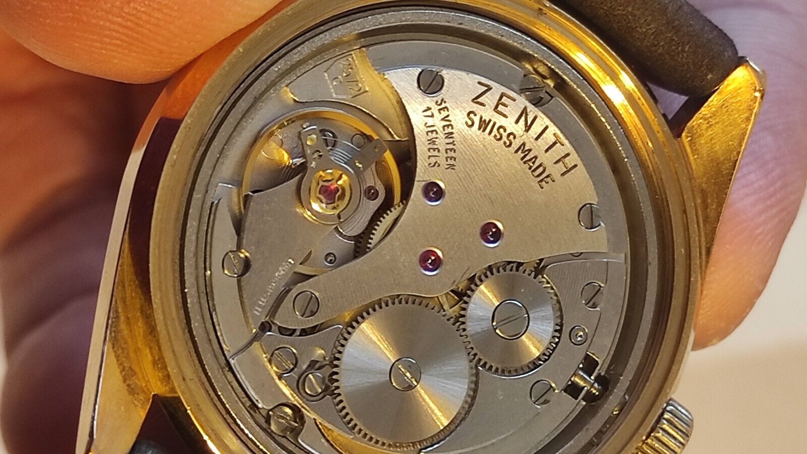 Zenith Surf 2572c Dress Watch swiss made Men's Vintage 35 MM 1950