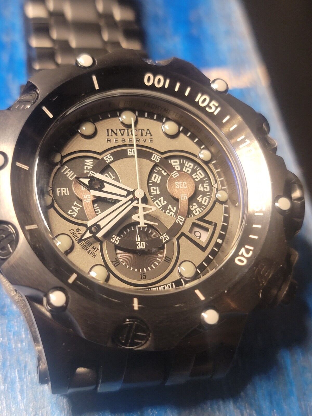 Invicta 27795 on sale