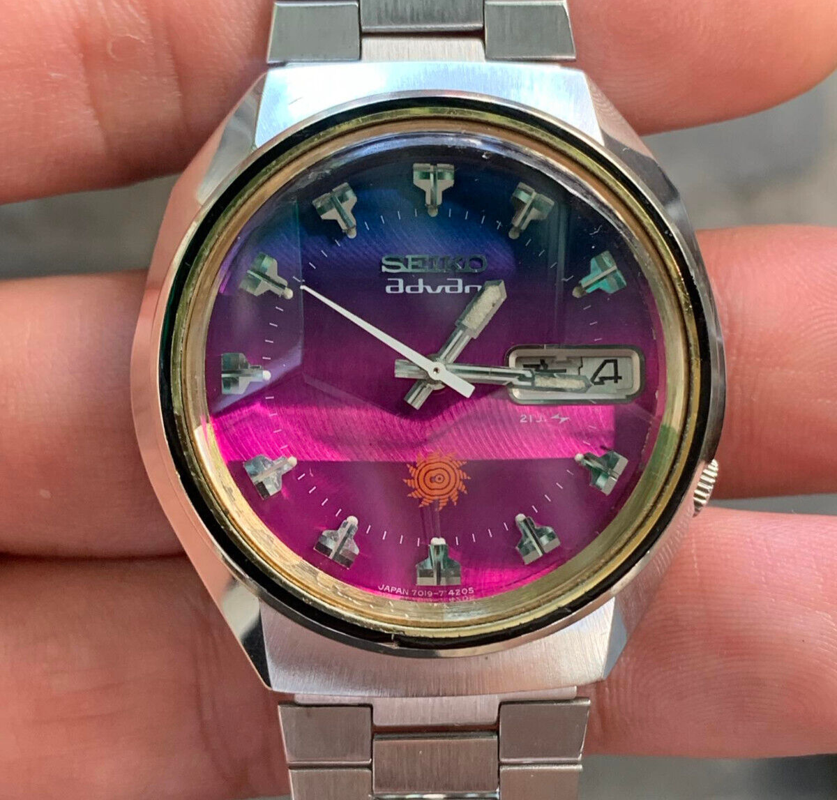 Super rare Seiko Advan 7019-7300 21J Automatic | WatchCharts