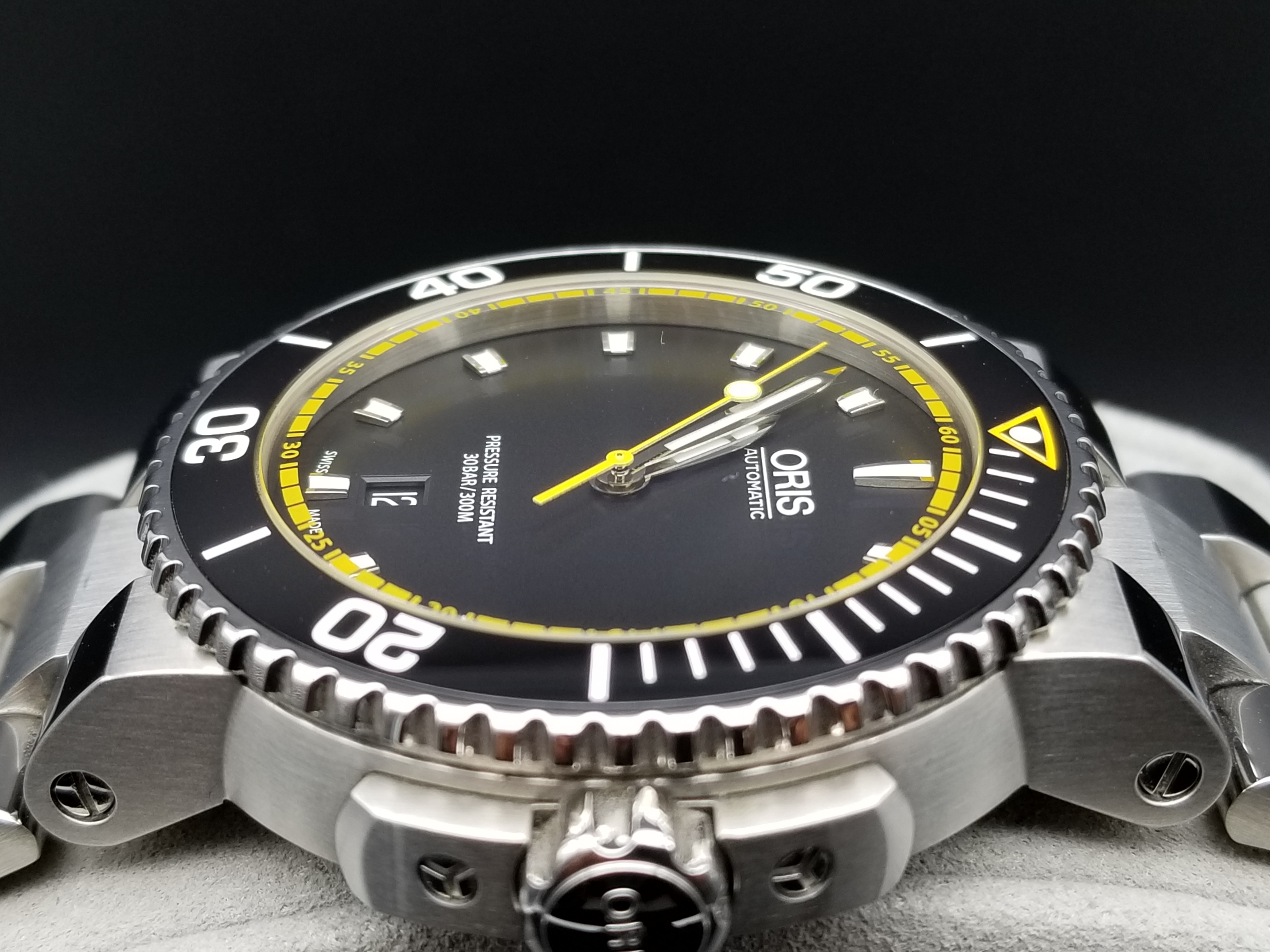 FS Oris Aquis Date Ref 01 733 7653 4127 07 8 26 01PEB