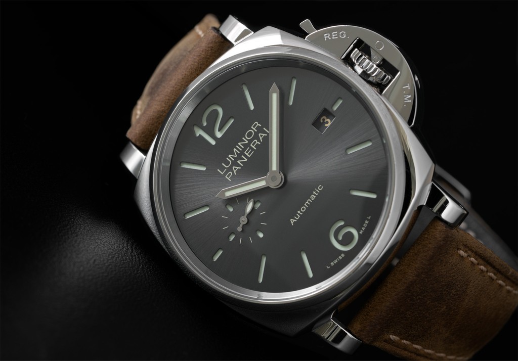 FS Panerai PAM 904 Luminor Due 3 Days Automatic 42mm Sunburst