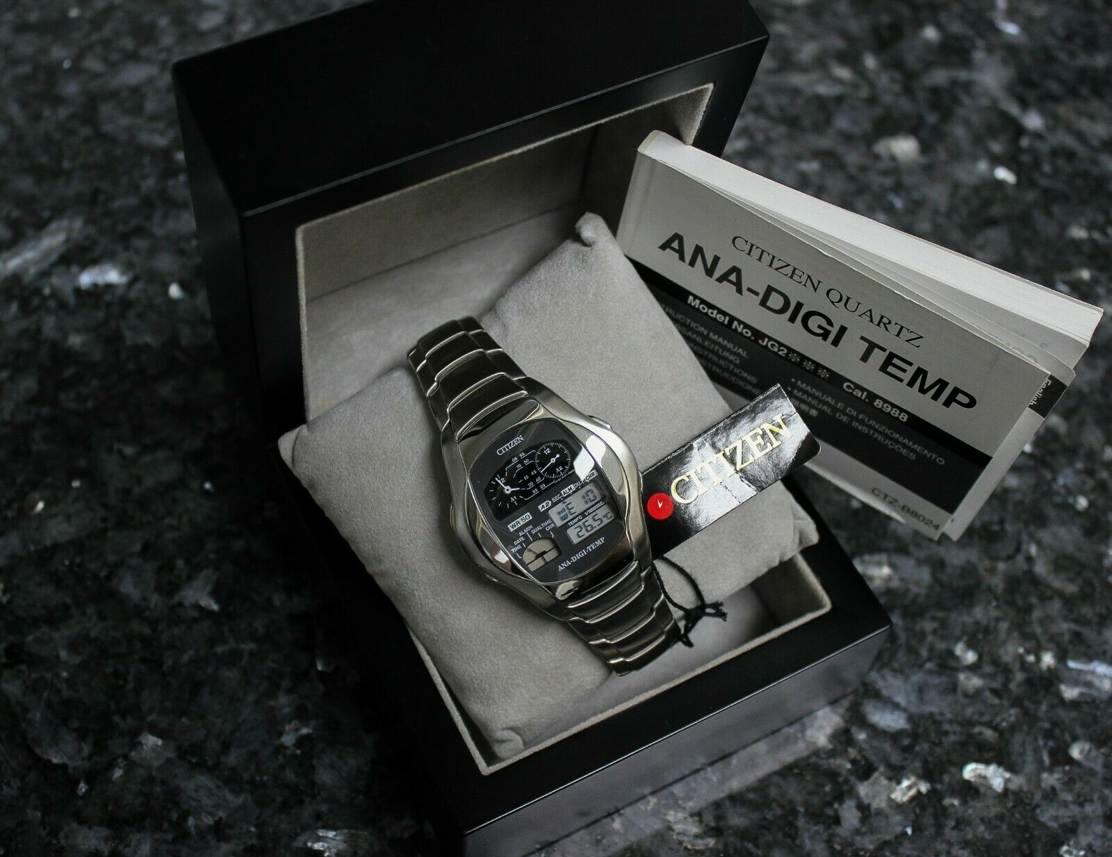 NOS Rare vintage Citizen Ana-Digi Temp JG2081-57E Cal. 8988 Japan