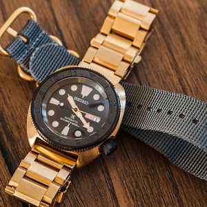 FS: Seiko Golden Turtle SRPC44 mod. Gold bracelet. Sapphire, ceramic 12hr  GMT (CMT) bezel | WatchCharts