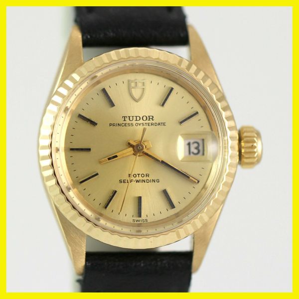 VINTAGE ROLEX TUDOR 7602 8 PRINCESS OYSTERDATE 18K SOLID GOLD LADIES vintage-rolex-tudor-7602-8-princess-oysterdate-18k-solid-gold-ladies